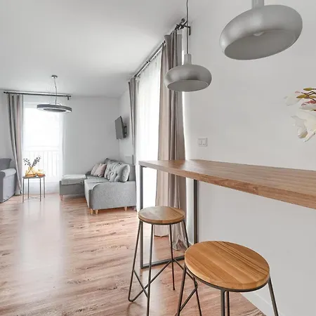 700 Bulwary Stare No 1 아파트 *